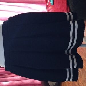 Hot topic black stripe skirt size large